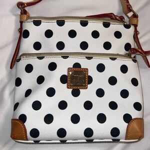 Dooney & Bourke
